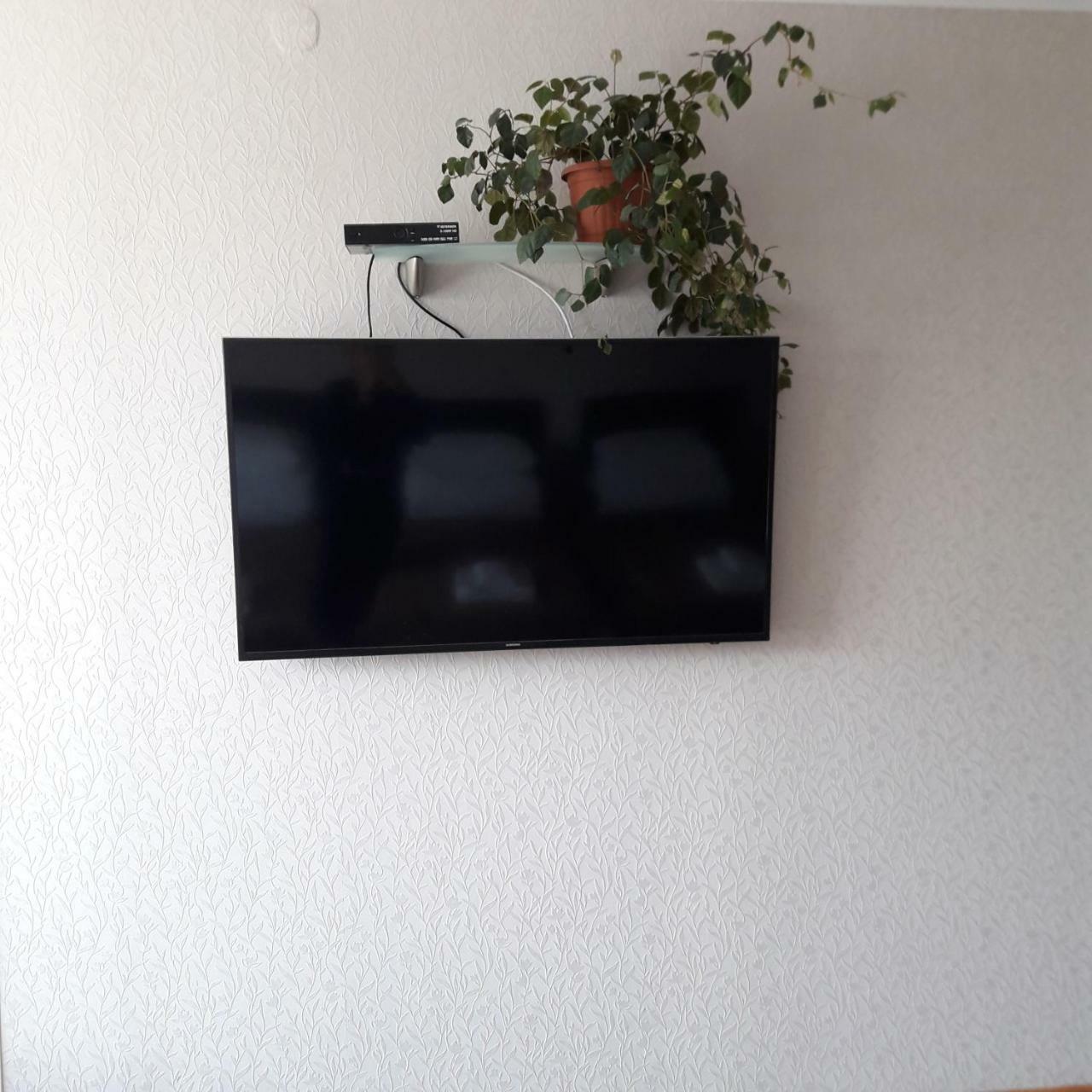 Імперія Otaci Bagian luar foto